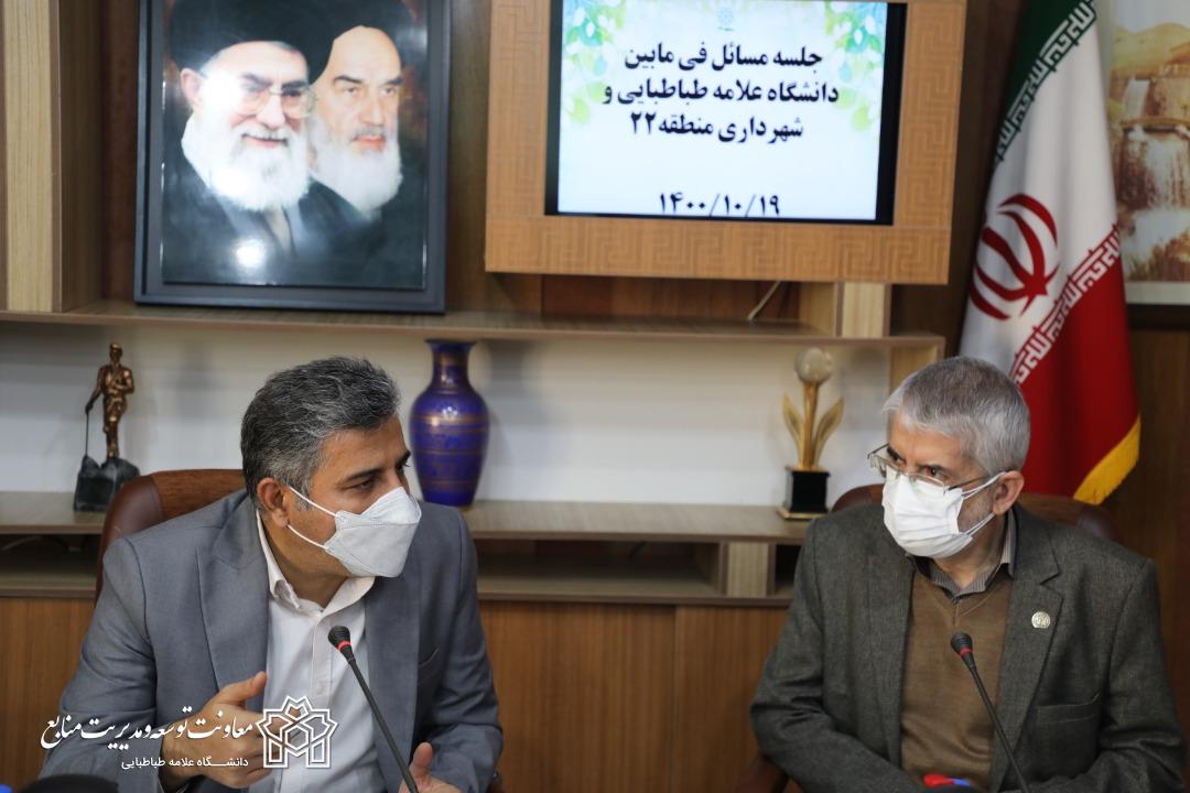 دیدار ثمربخش سرپرست دانشگاه و شهردار منطقه ۲۲ تهران